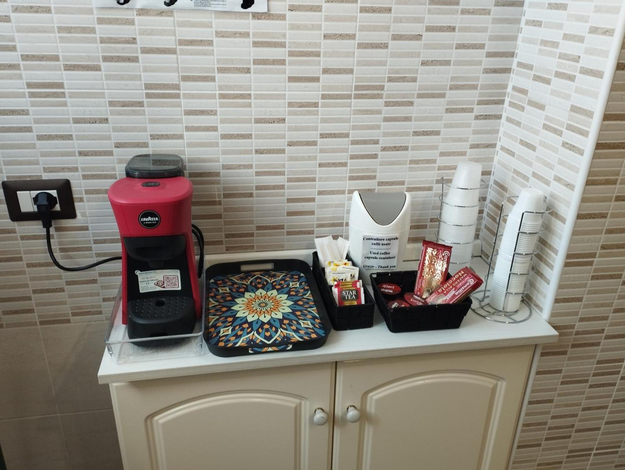 Roma Tourist Lease Hotell Acilia Exteriör bild