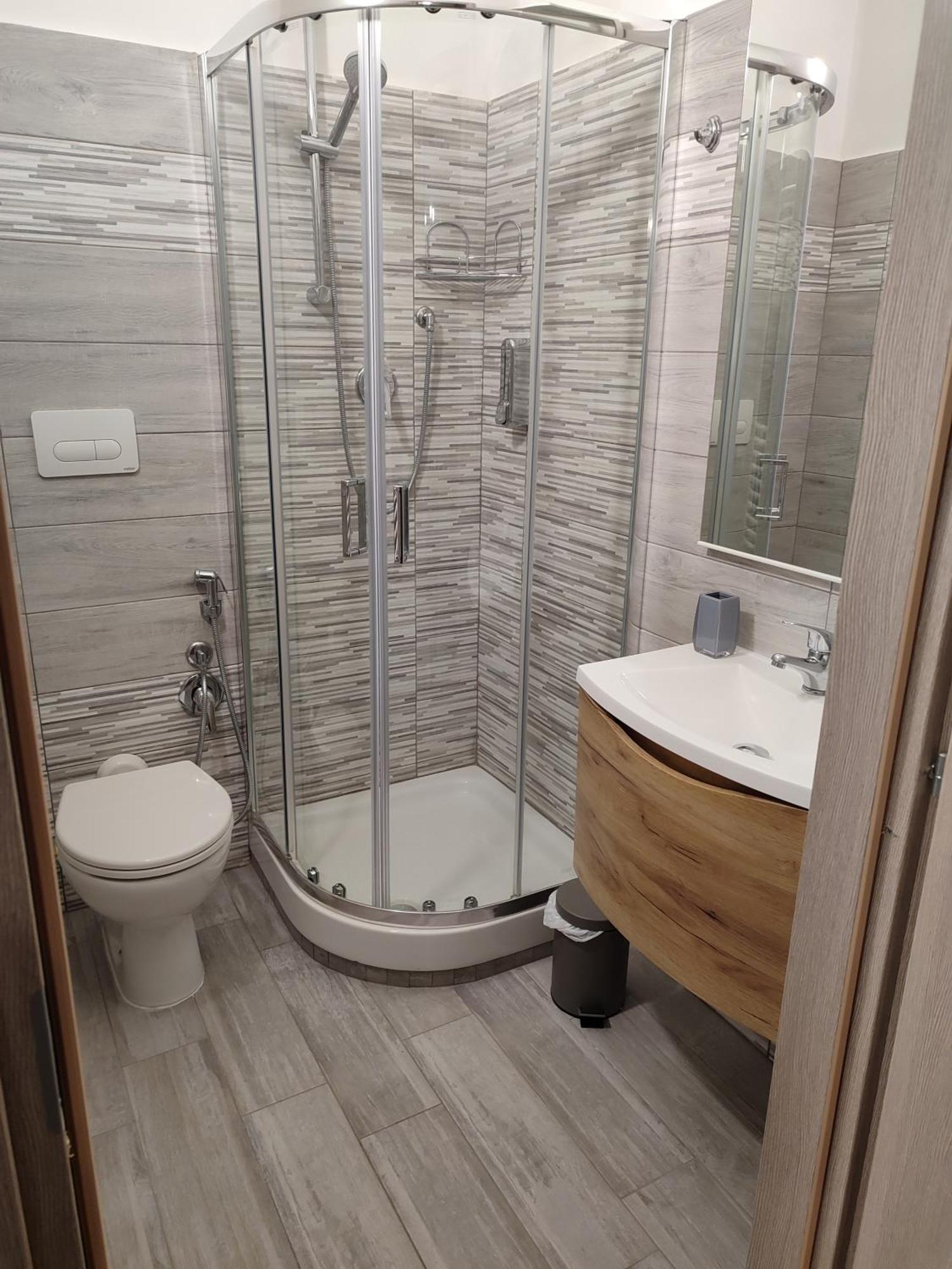 Roma Tourist Lease Hotell Acilia Exteriör bild